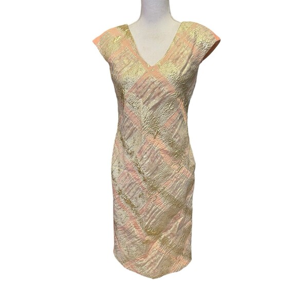 Magid Bernard Sheath Dress Peach Tweed Gold Metallic V-neck Cap Sleeve S/M a24 - Picture 1 of 7